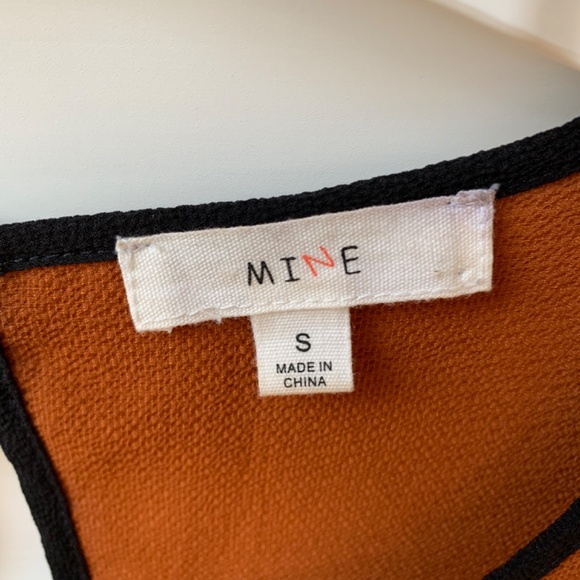 Top - Picture 2 of 3